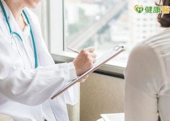 婦5顆小肺結節化驗驚見「肺癌」　單孔胸腔鏡一次清除