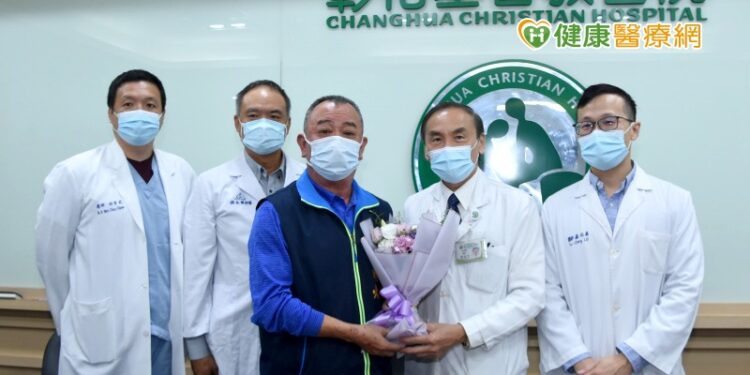 清消跌落消毒車多處骨折　微創手術助重出任務