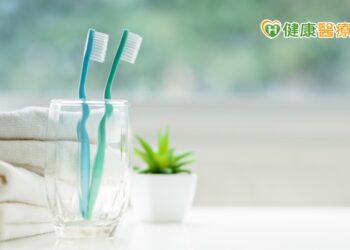 過年才來除舊布新　你知道牙刷也要定時更新嗎？
