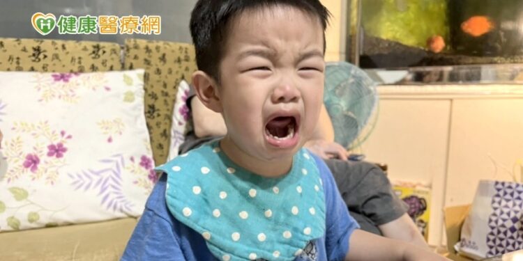 小孩哭鬧不想上學 小兒專科醫師授「7大招」拯救爸媽