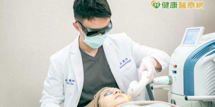 零瑕疵的濾鏡肌膚,選對「光」做得到