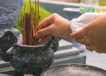 清明掃墓、防疫要兼顧！最新宗教防疫規範看這裡
