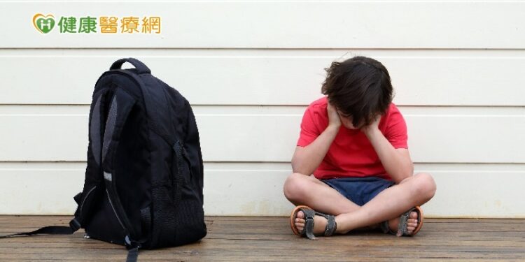 孩子被霸凌！研究證實「1方式」　助減悲傷、降自殺風險