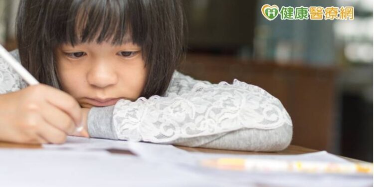 家長當心！孩子有「這些行為」別氣　恐是注意不力足過動症