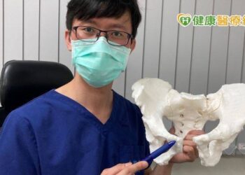 高處墜落「骨盆骨折」　3d復位治療救命