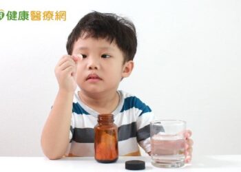 5種常見口服藥不能這樣吃！藥師：恐造成生命危險