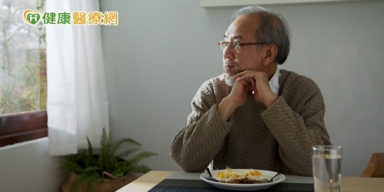 注意長輩8大功能　疫情期間也能保固健康！