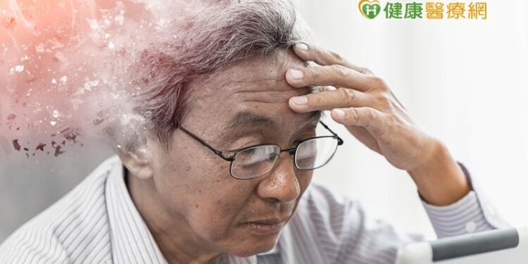小心憂鬱引失智!-醫示警「1動作」助早發現