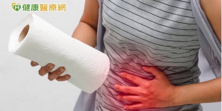 自行服用「類」清冠一號　妙齡女腹瀉又水腫