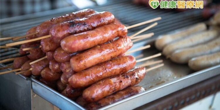 香腸、火腿致癌?罪魁禍首不是亞硝酸鹽,而是「它」