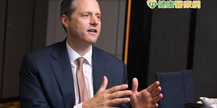 跨國製藥大廠轉型!研發新藥、疫苗 助國人戰勝疾病