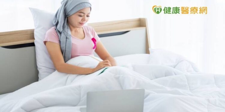 乳癌婦下肢突癱瘓 就醫驚見「乳癌轉移」