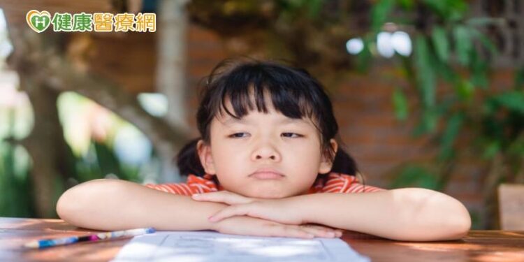 收假手機放不下　慢慢連結現實況