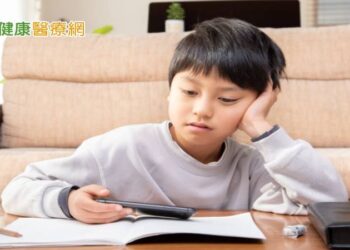 孩子放假沉迷3c恐害上課坐不住！　專家１招解救