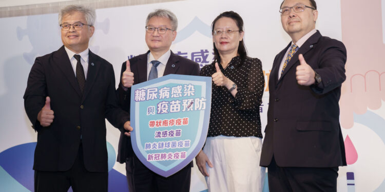 兩大學會攜手發佈更新《糖尿病感染與疫苗注射建議》 共同呼籲應積極接種「四大疫苗」以防重症