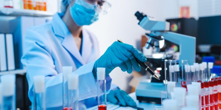 OPTIC 試驗五年數據更新：45mg 起始劑量的長期臨床有效性與安全性驗證